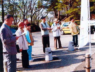 写真：千秋公園での県内研修会