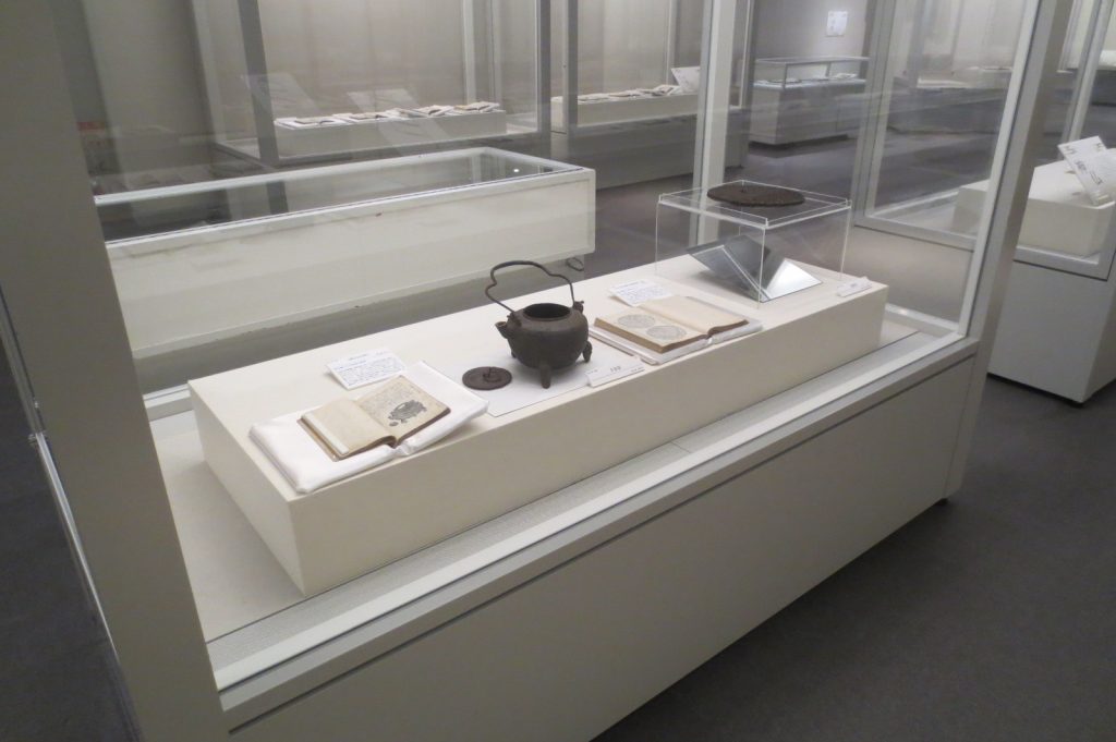 写真：展示風景　企画展　かくえがく　菅江真澄遺墨資料展