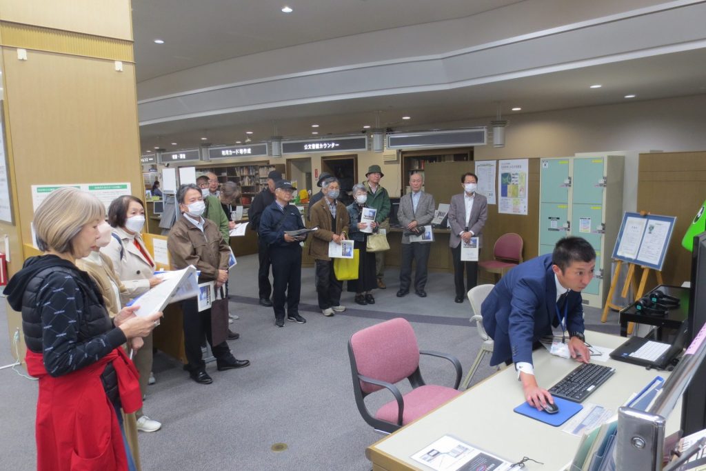 写真:友の会 県内施設研修
