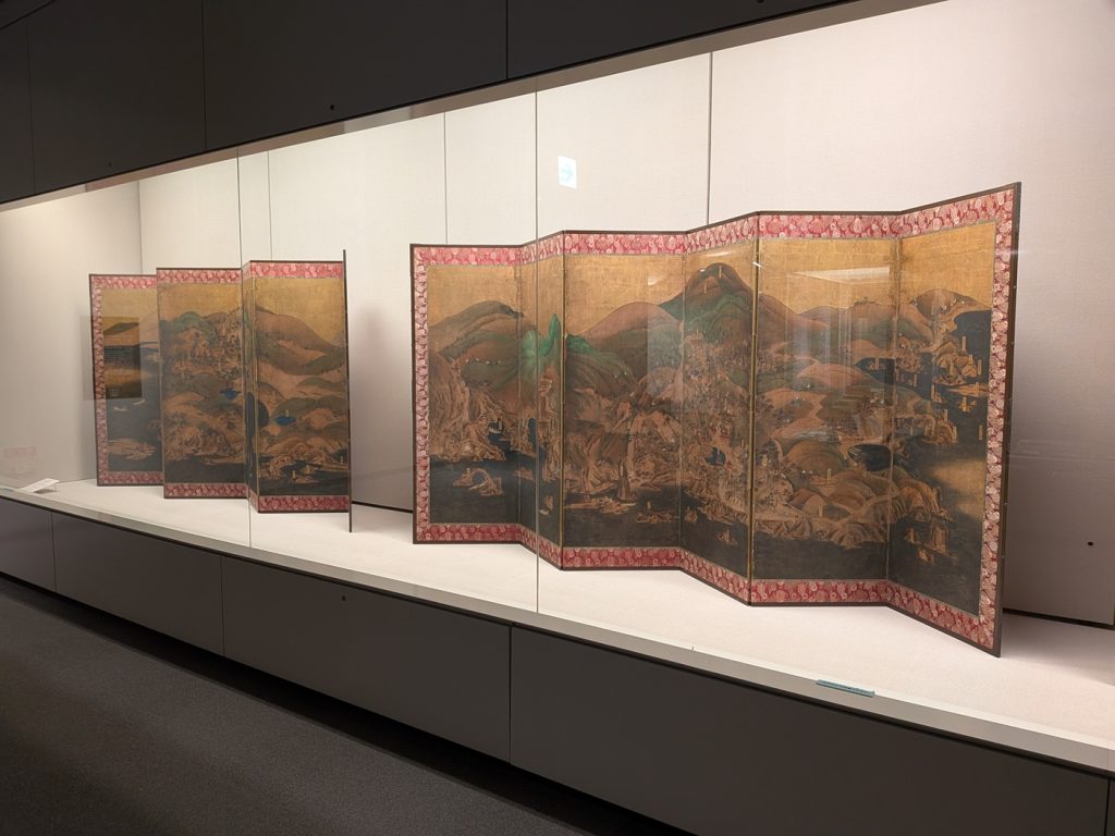 写真：展示風景　企画展　シン秋田画人伝