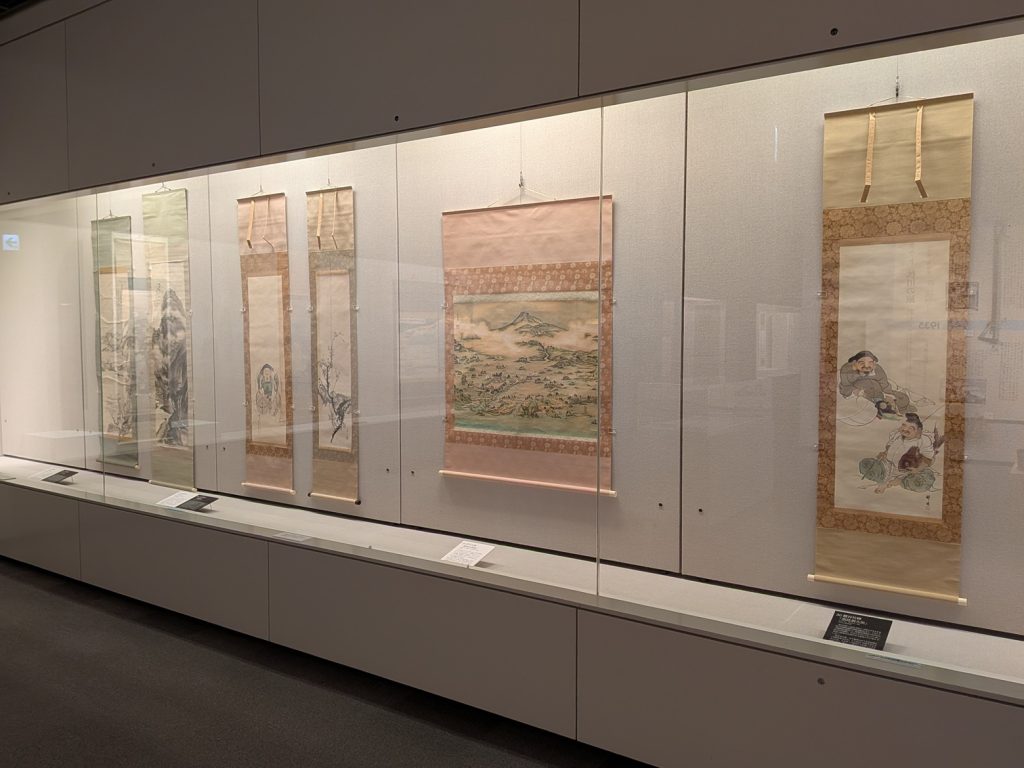 写真：展示風景　企画展　シン秋田画人伝